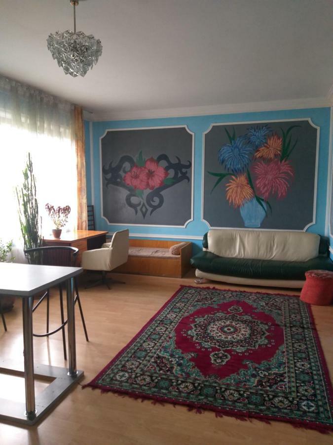 Shymhostle Shymkent Exterior foto